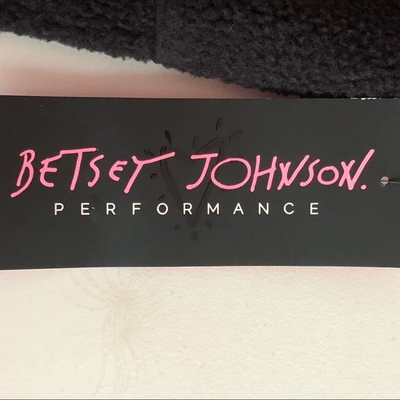 BETSEY JOHNSON PERFORMANCE Black Vest size Large - Picture 8 of 8